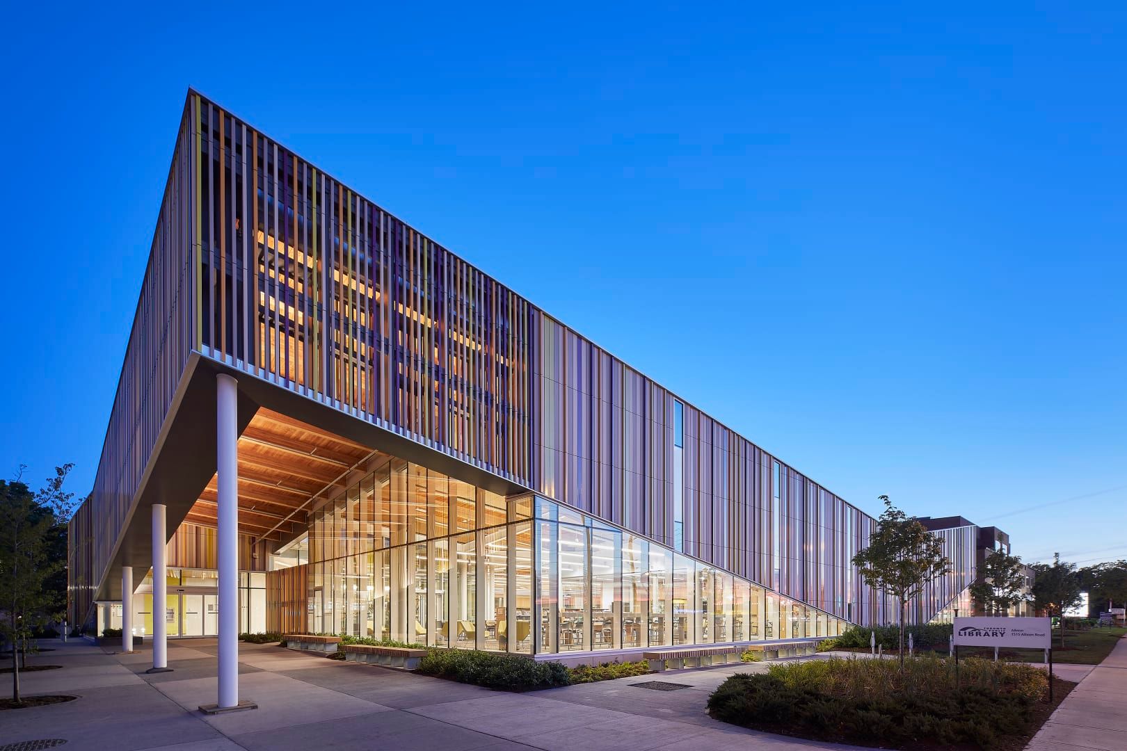 Albion district library by Perkins + WIll